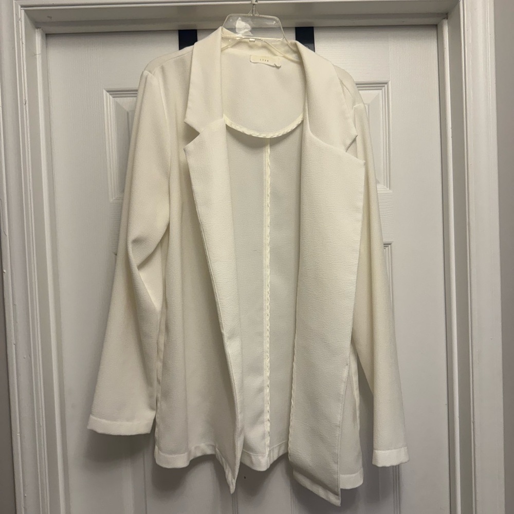 Lush Women’s White Long Blazer Jacket Size M